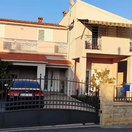 Near Kolovare In Arbanasi Appartement