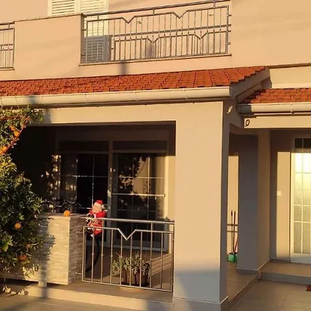 Near Kolovare In Arbanasi Apartment